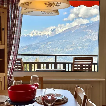 Sunny Alpine - 180 View *